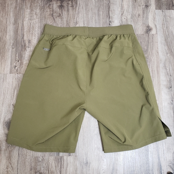 Pearl Izumi Men's 9.5 Inch Inseam Olive Green Athletic Workout Casual Shorts L - Picture 8 of 9